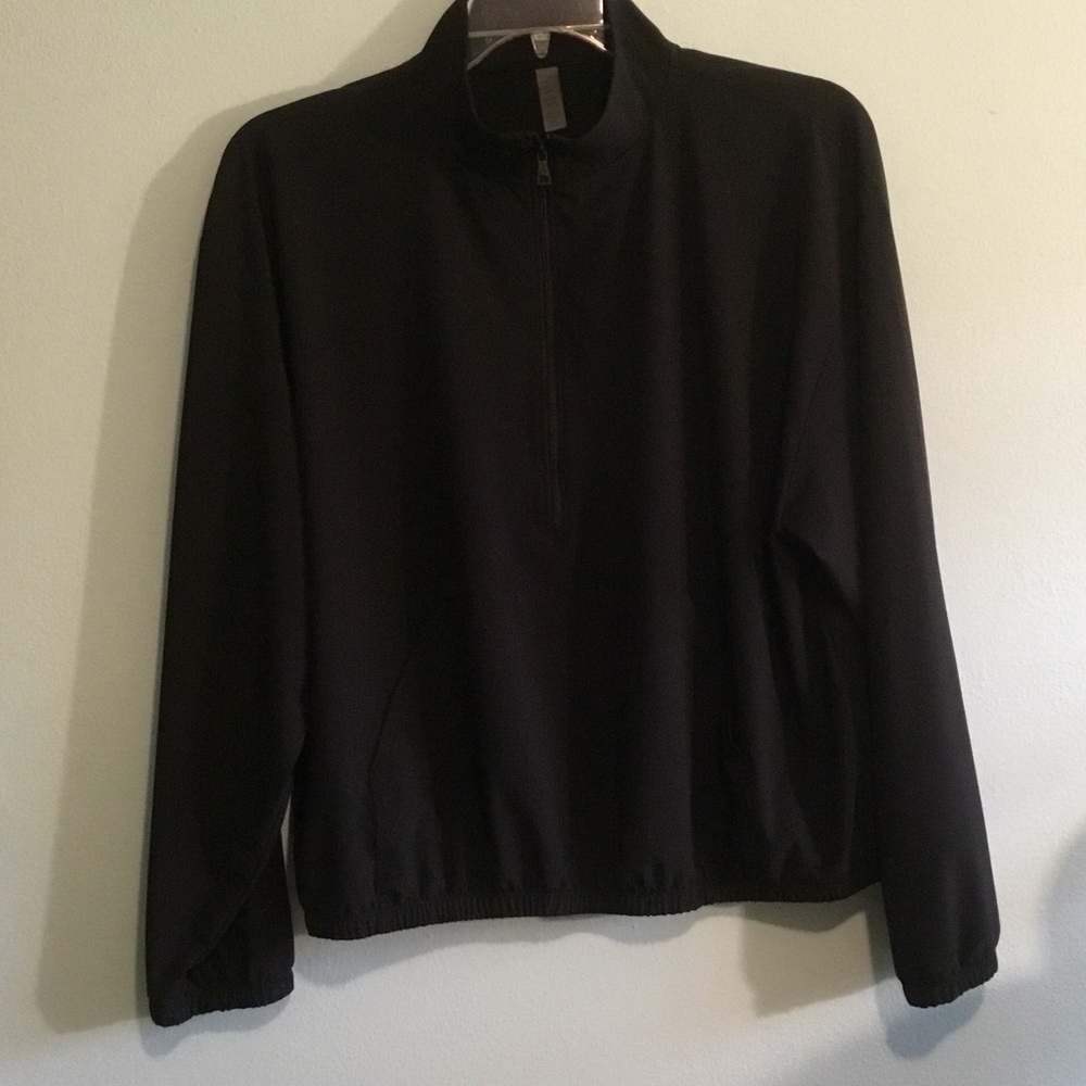 Beyond Yoga Women’s Black Half-Zip Windbreaker